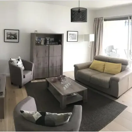 Le Cezanne, 200m Plage, Grand Balcon ,wifi, *