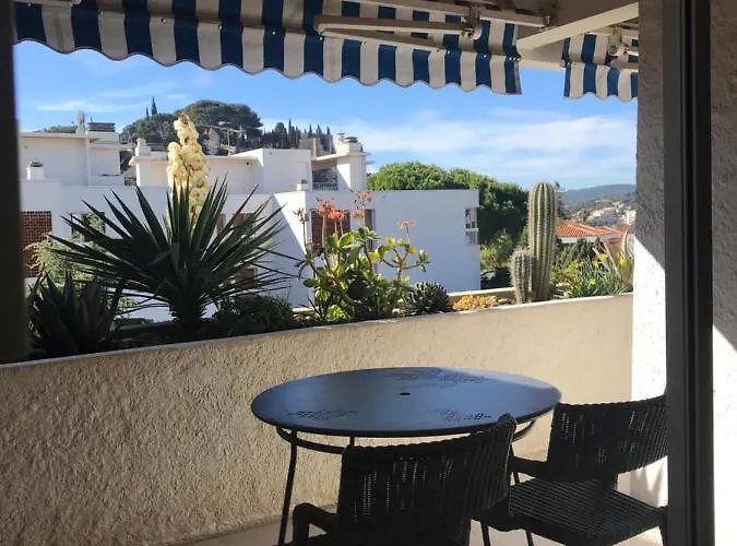 Apartament Le Cezanne, 200m Plage, Grand Balcon ,wifi,