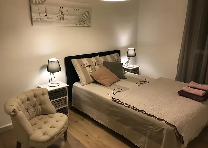 Le Cezanne, 200m Plage, Grand Balcon ,wifi, Apartament Cassis